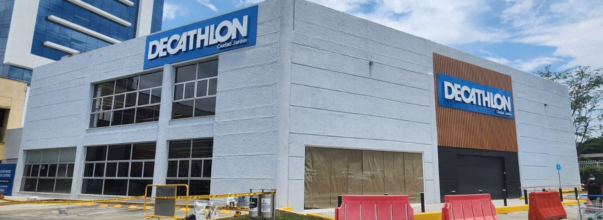 Decathlon Jardín Plaza